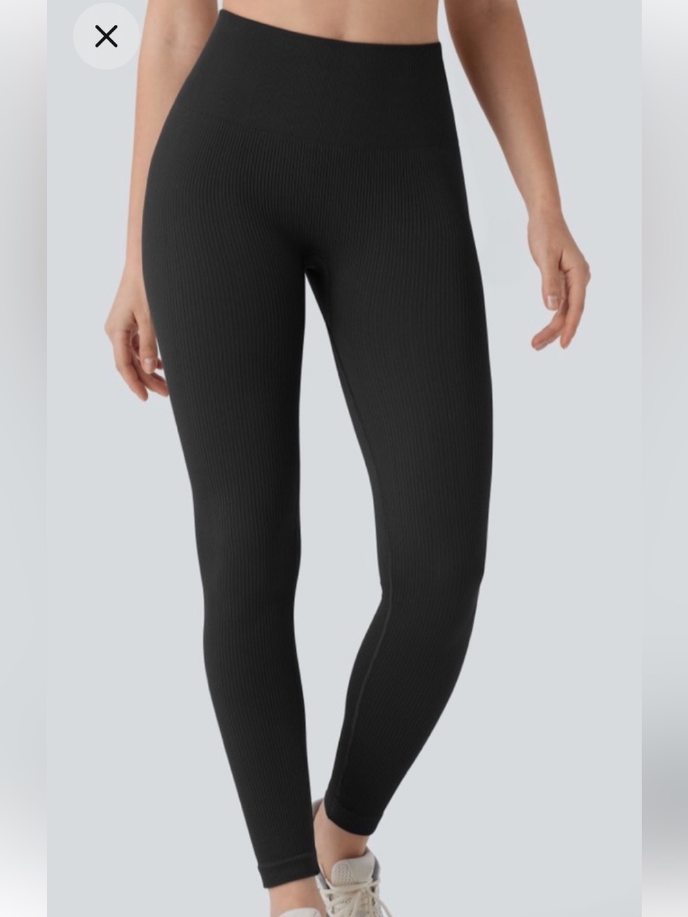 HALARA OneForm Seamless Flow 
Tummy Control Butt Lifting
Leggings Black. Sz L